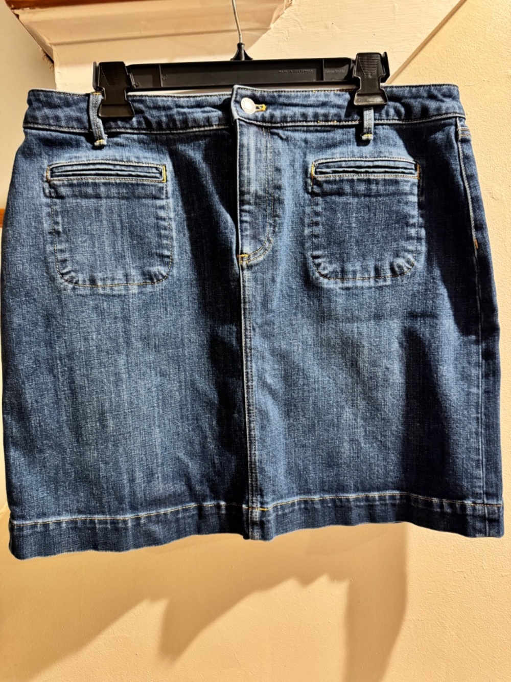 Talbots Denim Skirt Medium Vintage Wash Front Patch Pockets Knee Length Sz 14P
